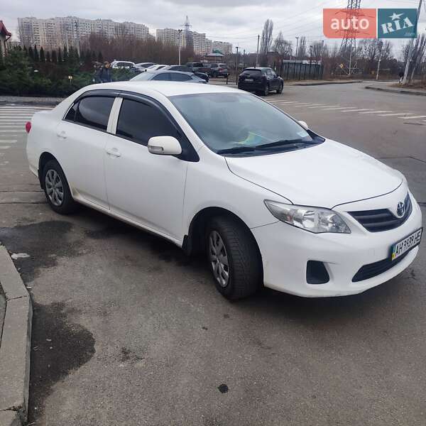 Toyota Corolla (2010)