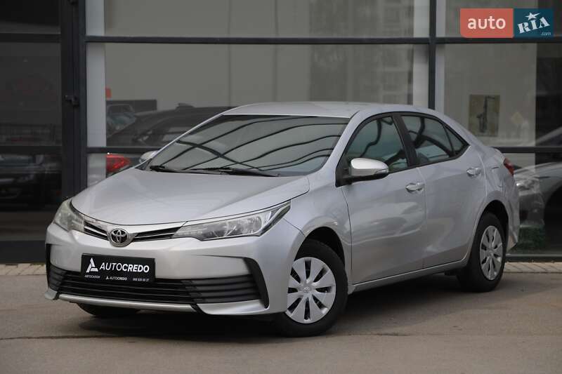 Toyota Corolla (2016)
