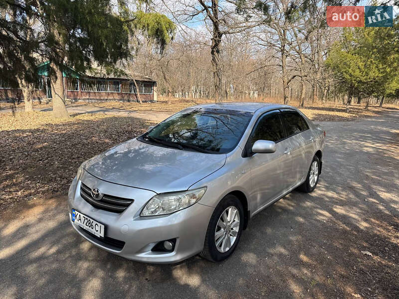 Toyota Corolla (2007)
