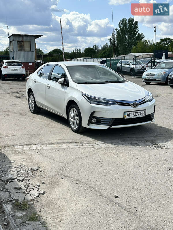 Toyota Corolla (2017)
