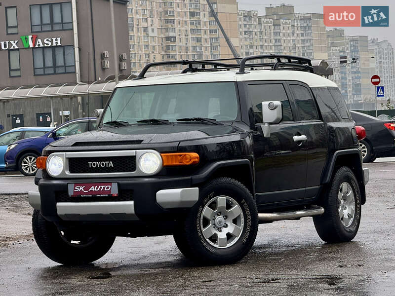 Toyota Fj cruiser (2008)