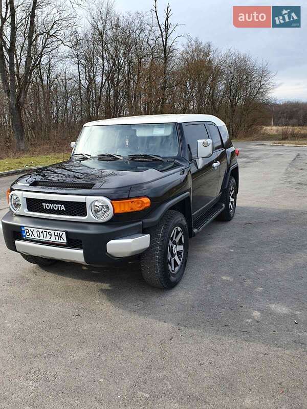 Toyota Fj cruiser (2021)