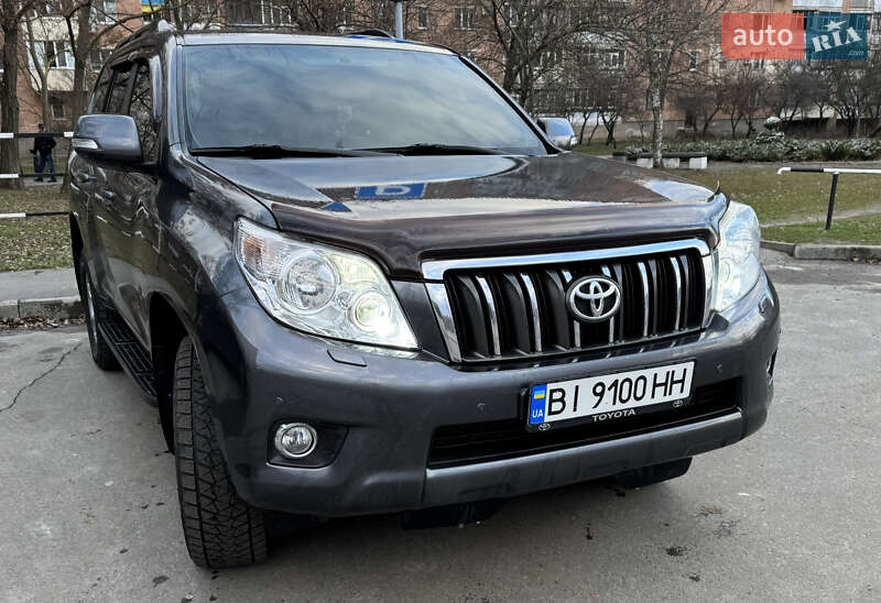 Toyota Land cruiser (2012)