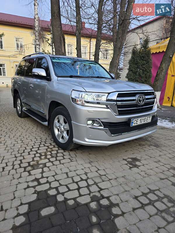 Toyota Land cruiser (2008)