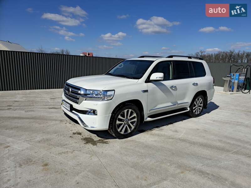 Toyota Land cruiser (2018)