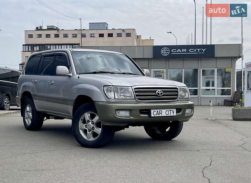 Toyota Land cruiser (2003)