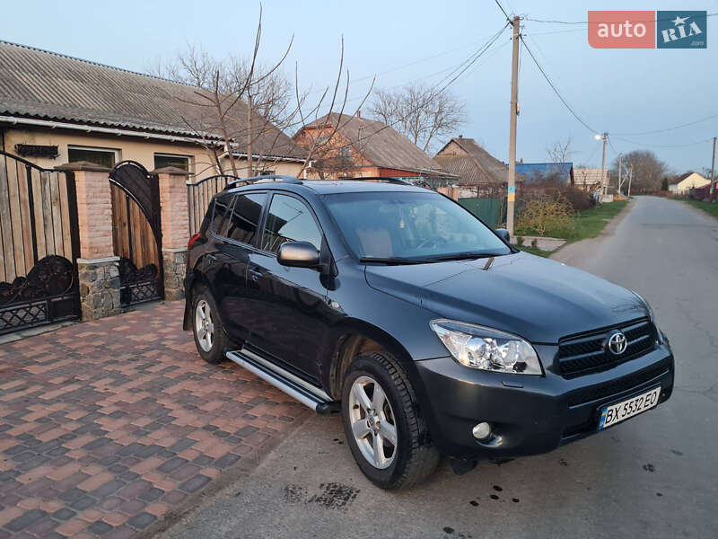 Toyota Rav4 (2009)