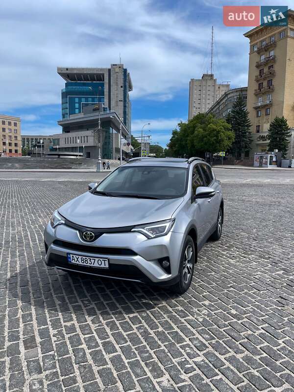 Toyota Rav4 (2017)