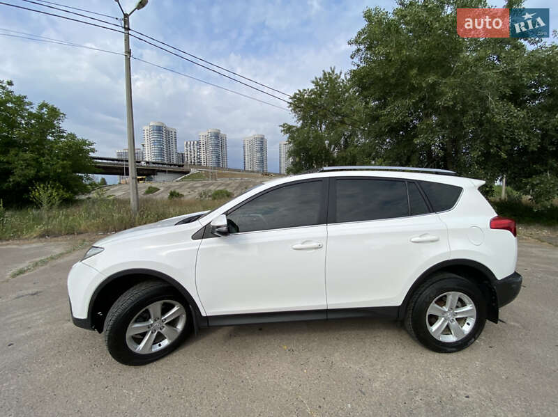 Toyota Rav4 (2013)