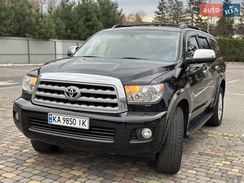 Toyota Sequoia (2008)