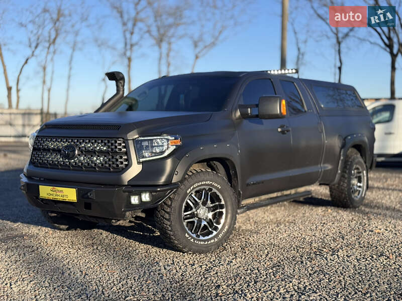 Toyota Tundra (2011)