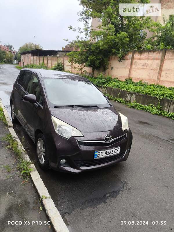 Toyota Verso s (2011)