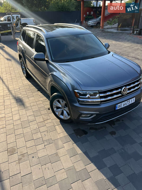 Volkswagen Atlas (2017)