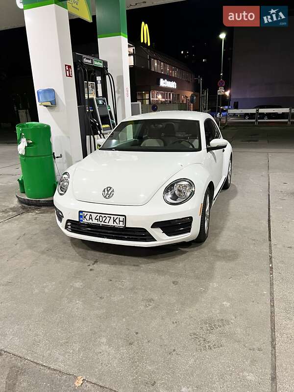 Volkswagen Beetle (2017)