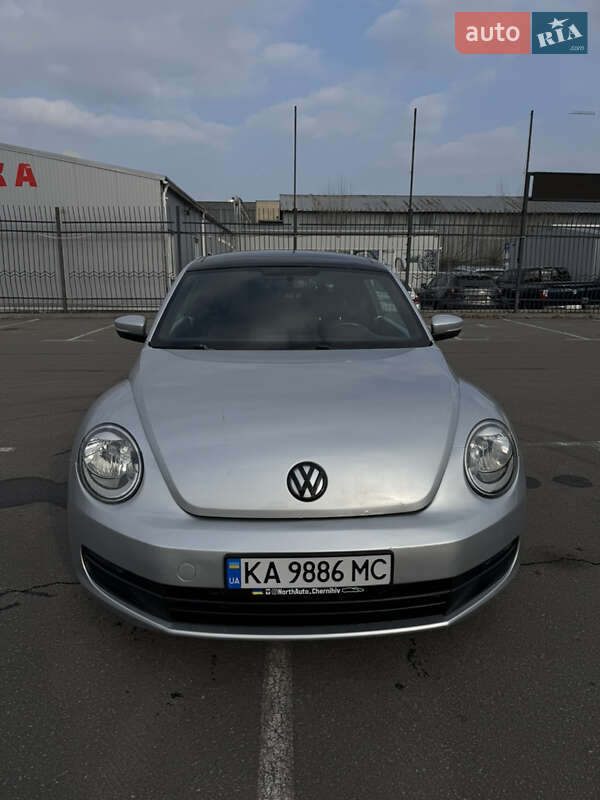 Volkswagen Beetle (2013)