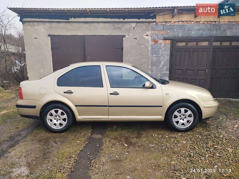 Volkswagen Bora (2004)
