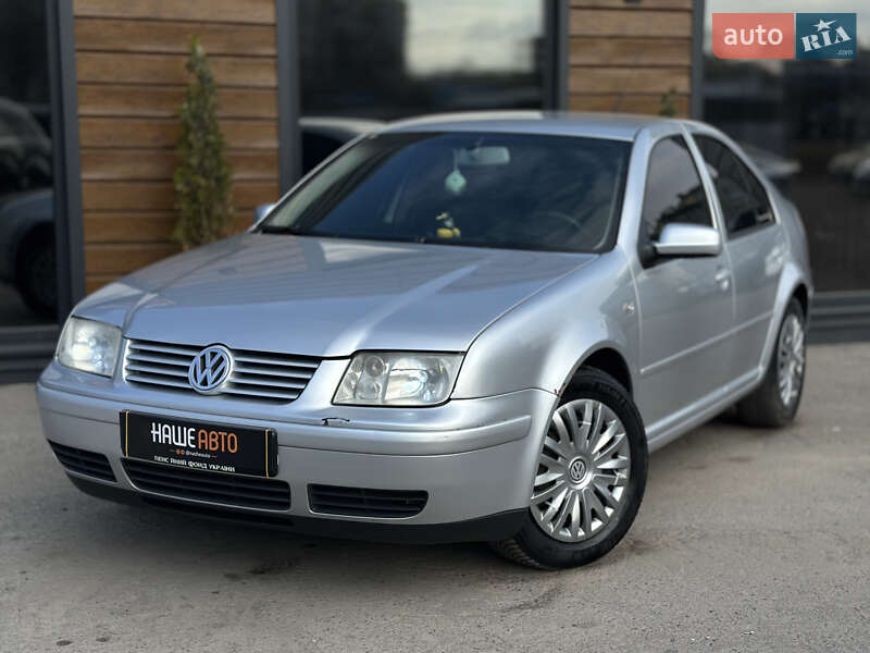 Volkswagen Bora (2002)