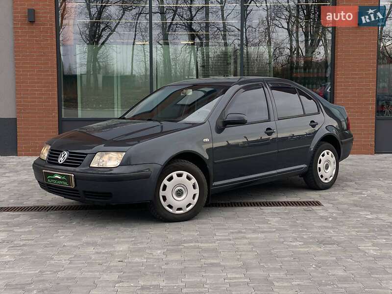 Volkswagen Bora (2002)