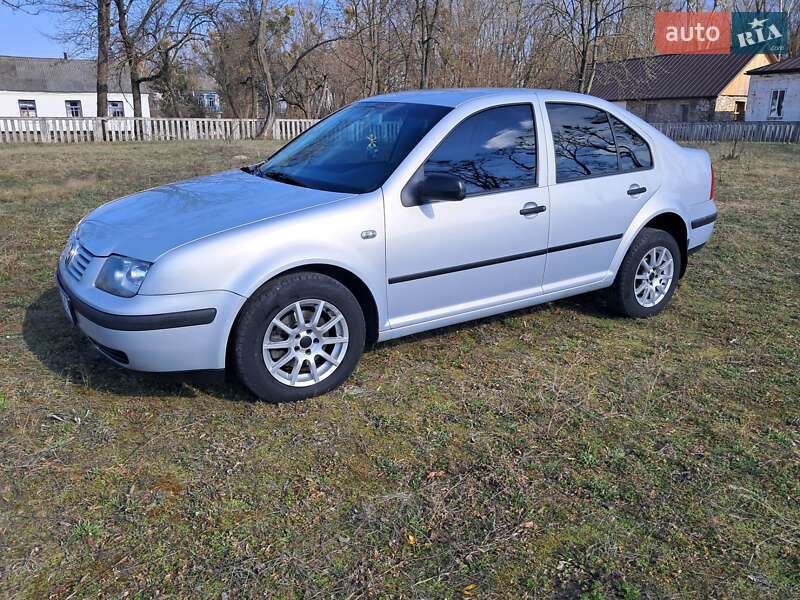 Volkswagen Bora (2000)