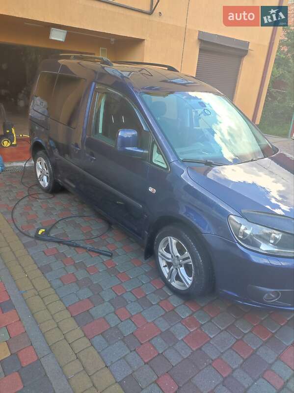 Volkswagen Caddy (2012)