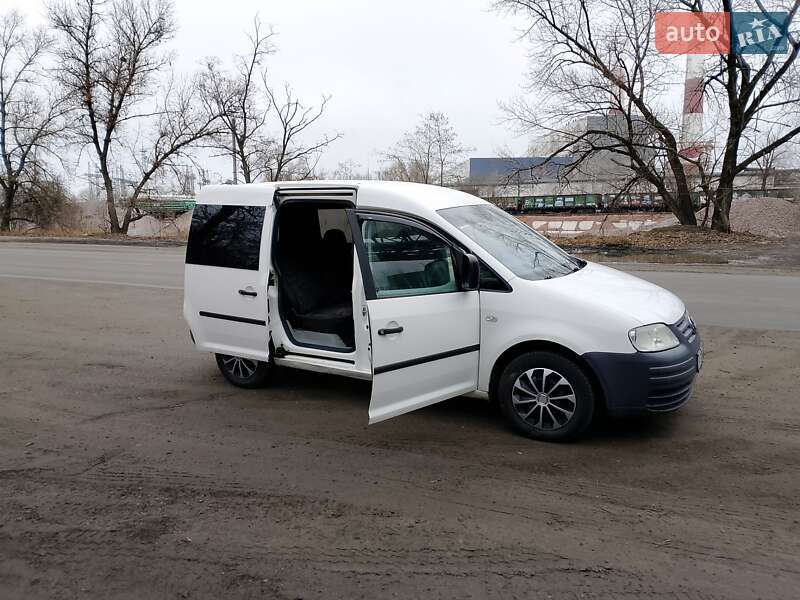 Volkswagen Caddy (2005)