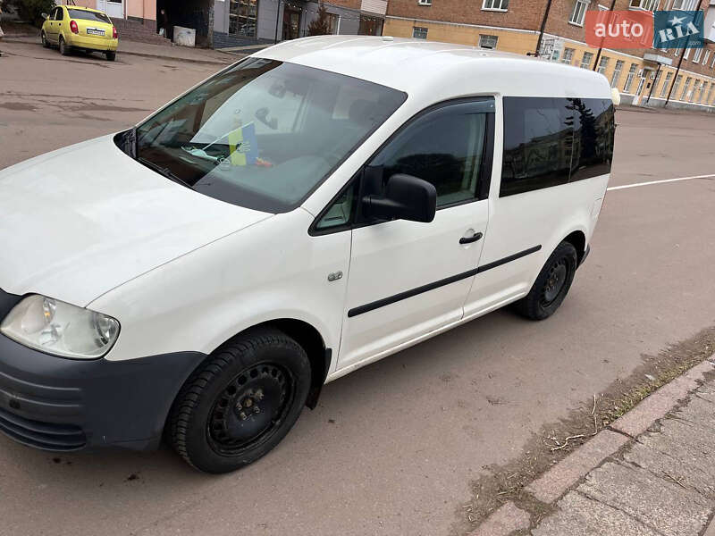 Volkswagen Caddy (2005)