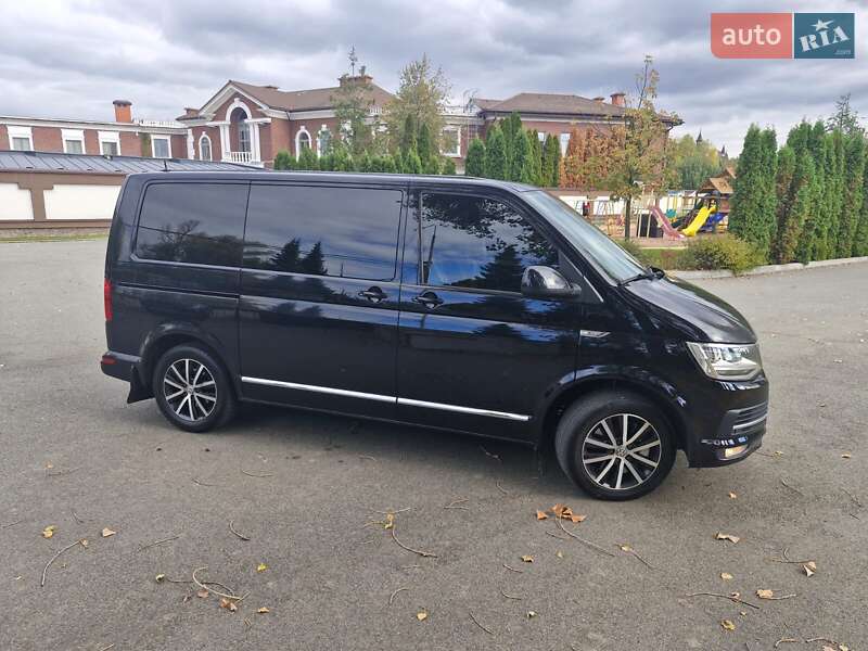 Volkswagen Caravelle (2017)