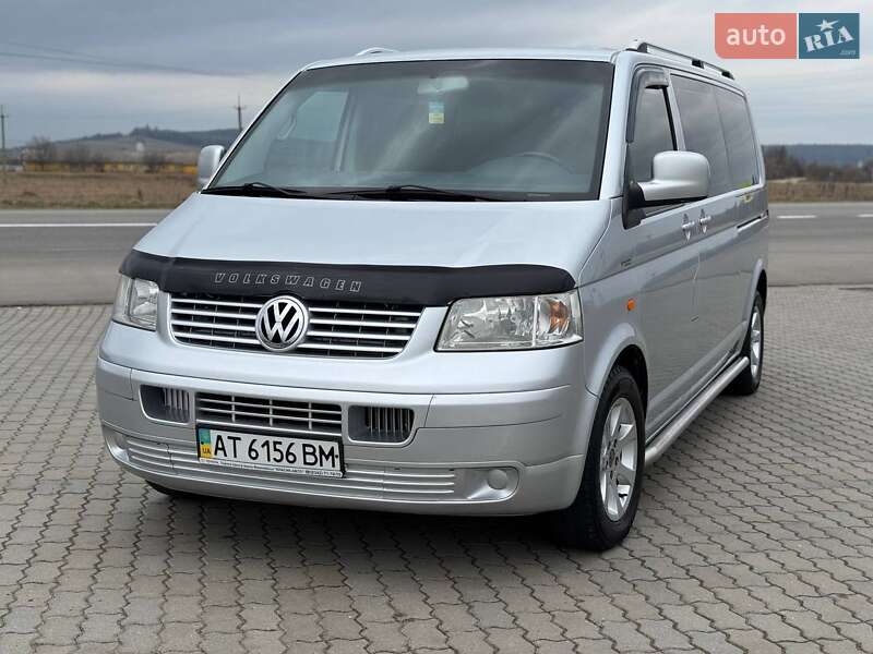 Volkswagen Caravelle (2007)