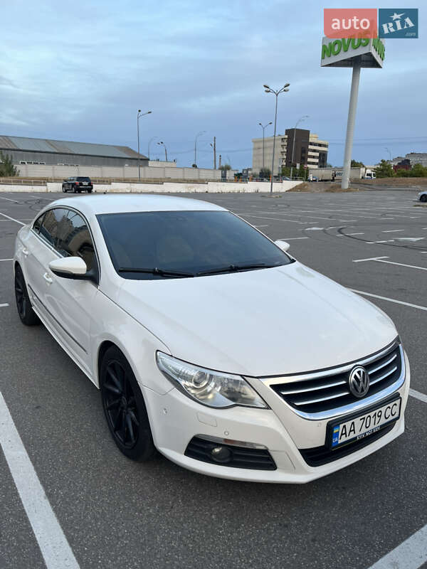 Volkswagen Cc - passat cc (2011)