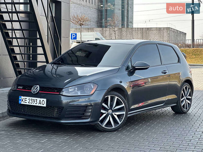 Volkswagen Golf gti (2015)