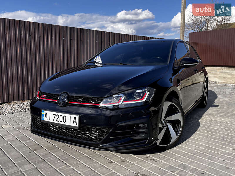 Volkswagen Golf gti (2020)