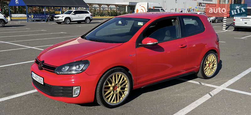 Volkswagen Golf gti (2010)