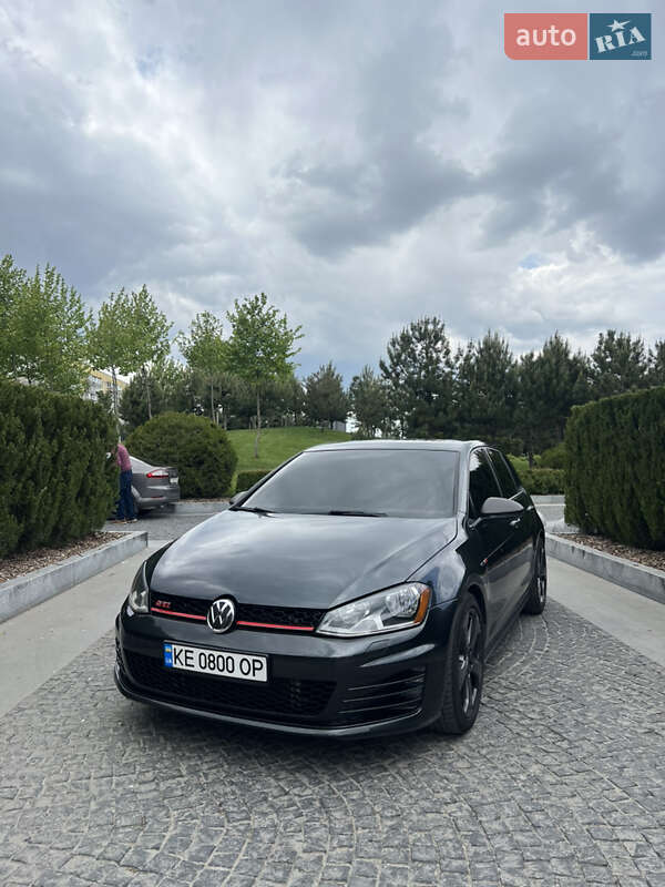 Volkswagen Golf gti (2014)