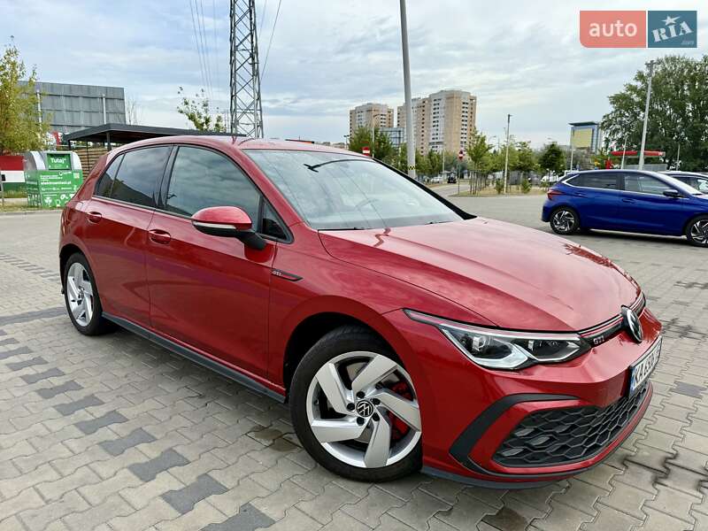 Volkswagen Golf gti (2021)