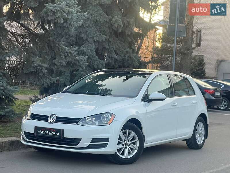 Volkswagen Golf (2016)