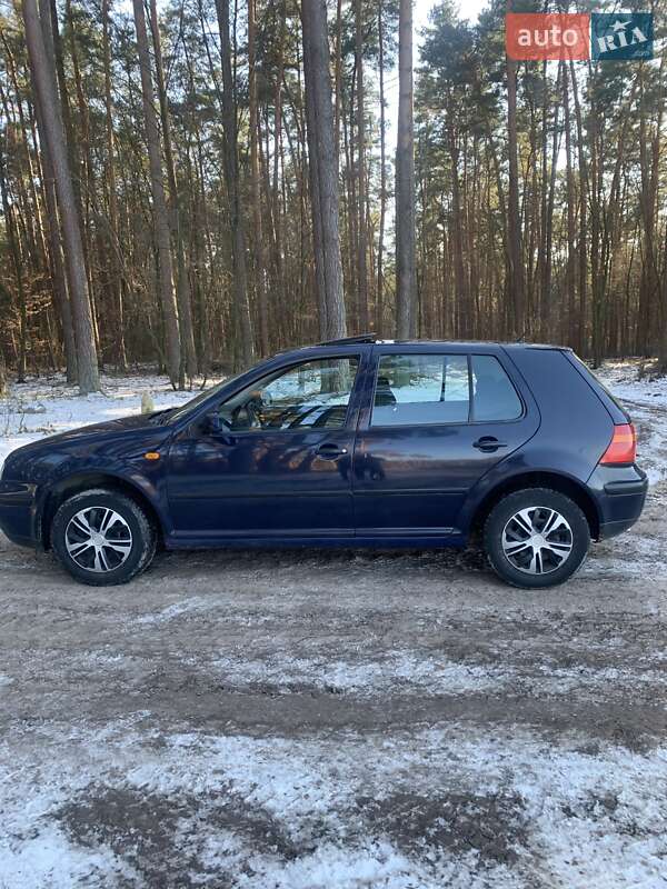 Volkswagen Golf (1998)