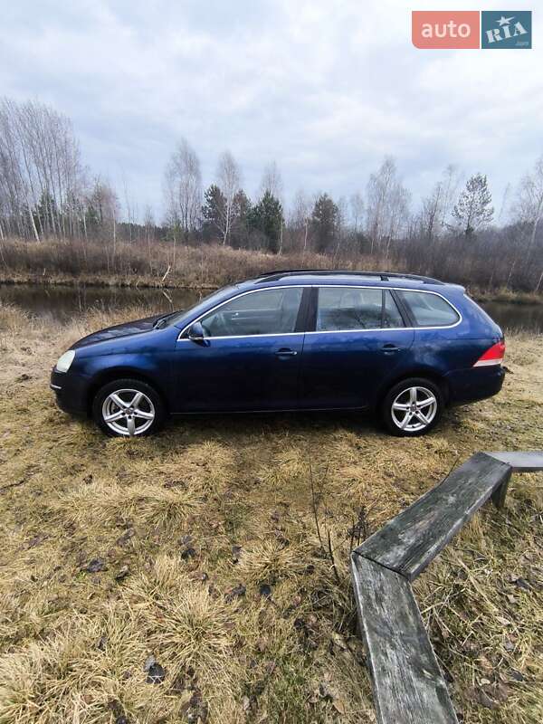 Volkswagen Golf (2008)