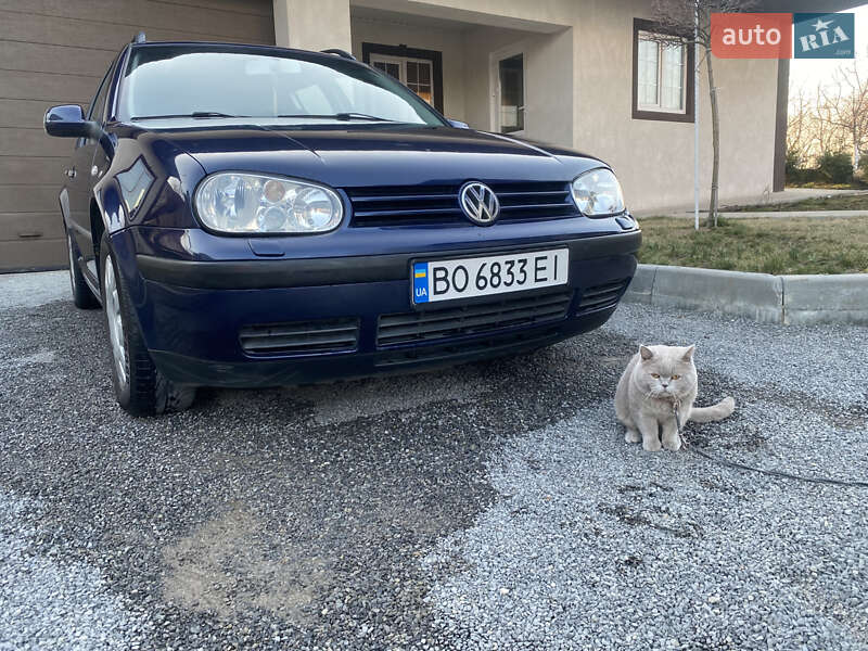 Volkswagen Golf (2001)
