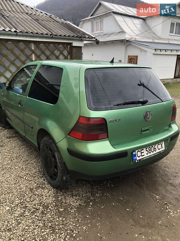 Volkswagen Golf (1998)