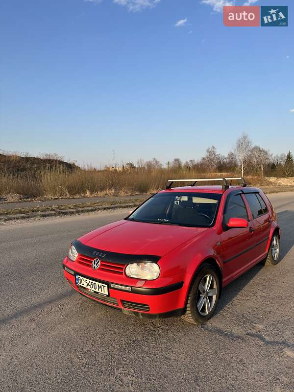 Volkswagen Golf (2000)