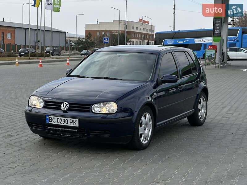 Volkswagen Golf (2001)