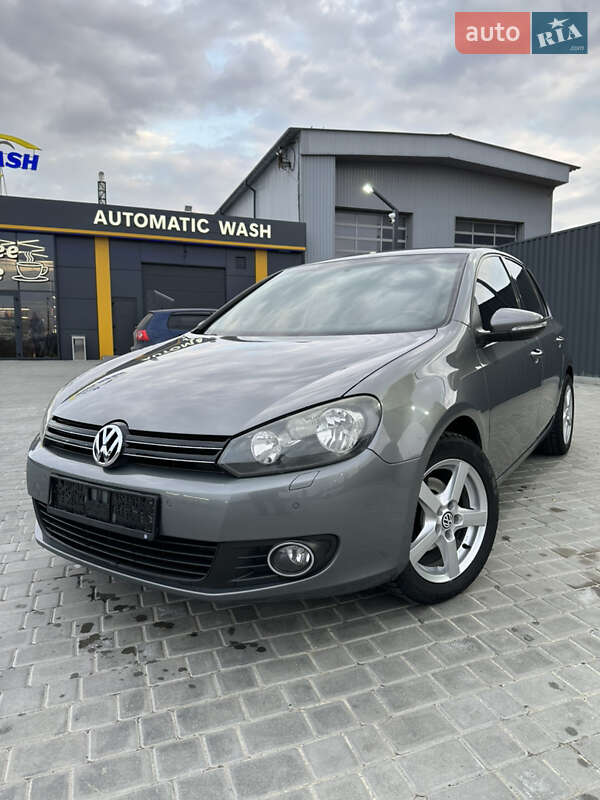 Volkswagen Golf (2009)