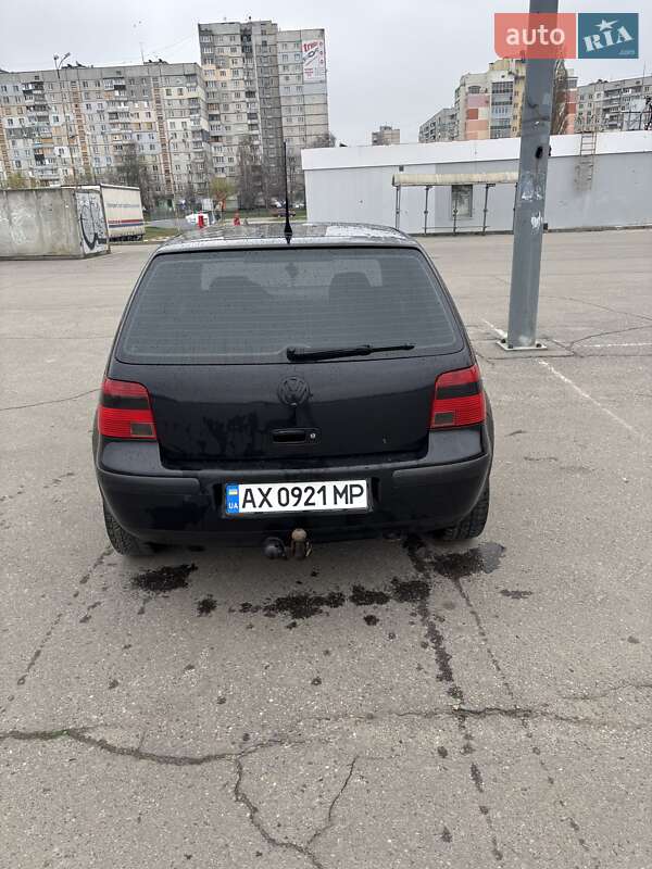Volkswagen Golf (1998)