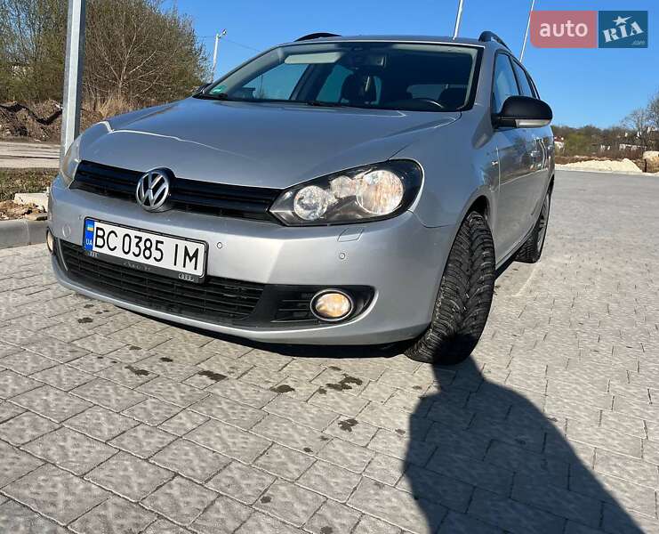 Volkswagen Golf (2012)