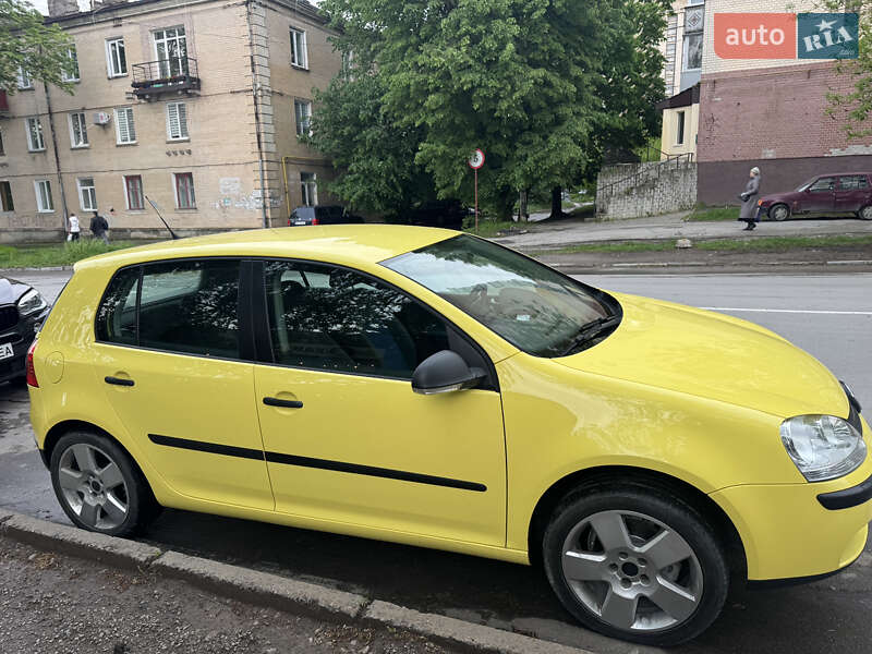 Volkswagen Golf (2008)