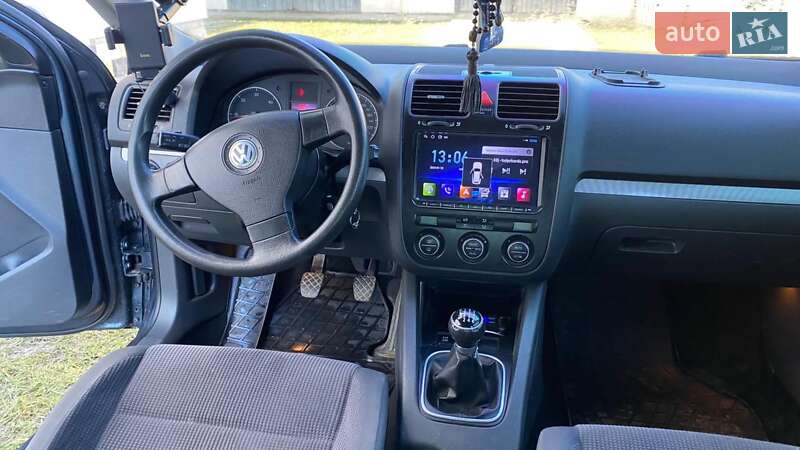 Volkswagen Jetta (2007)