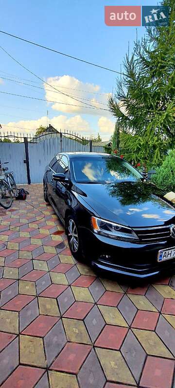Volkswagen Jetta (2016)