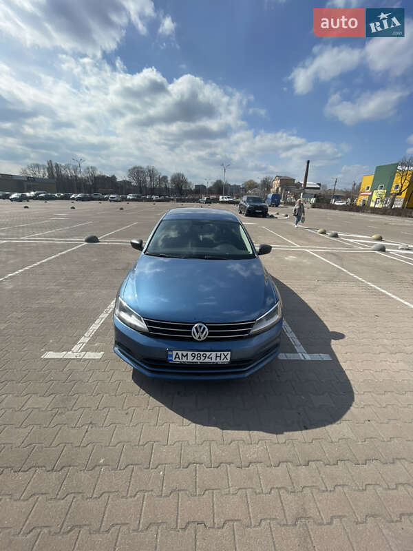 Volkswagen Jetta (2014)
