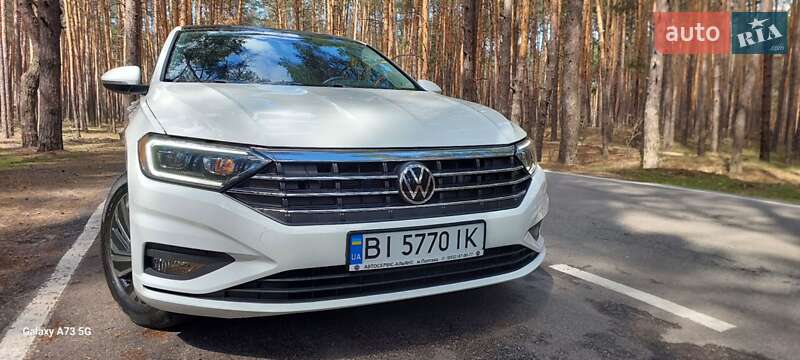 Volkswagen Jetta (2018)