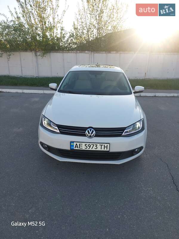 Volkswagen Jetta (2012)